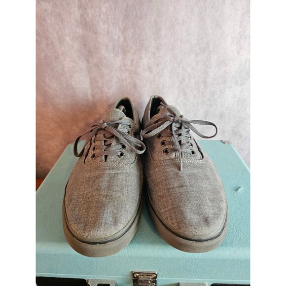 VANS Classic Men's Lo Pro Canvas Skate Sneakers. Gray. Size 13 - Picture 2 of 8